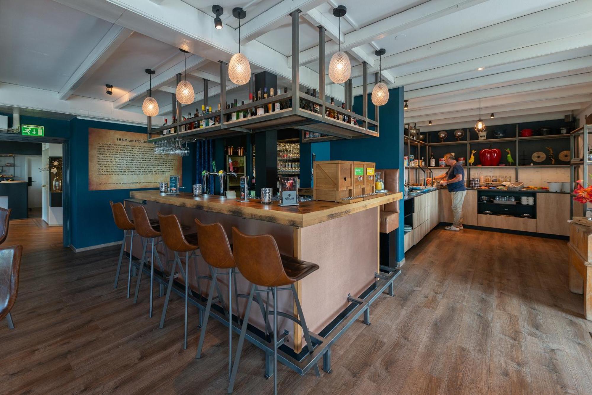 Hotel Boutique Herbergh Amsterdam Airport Free Parking