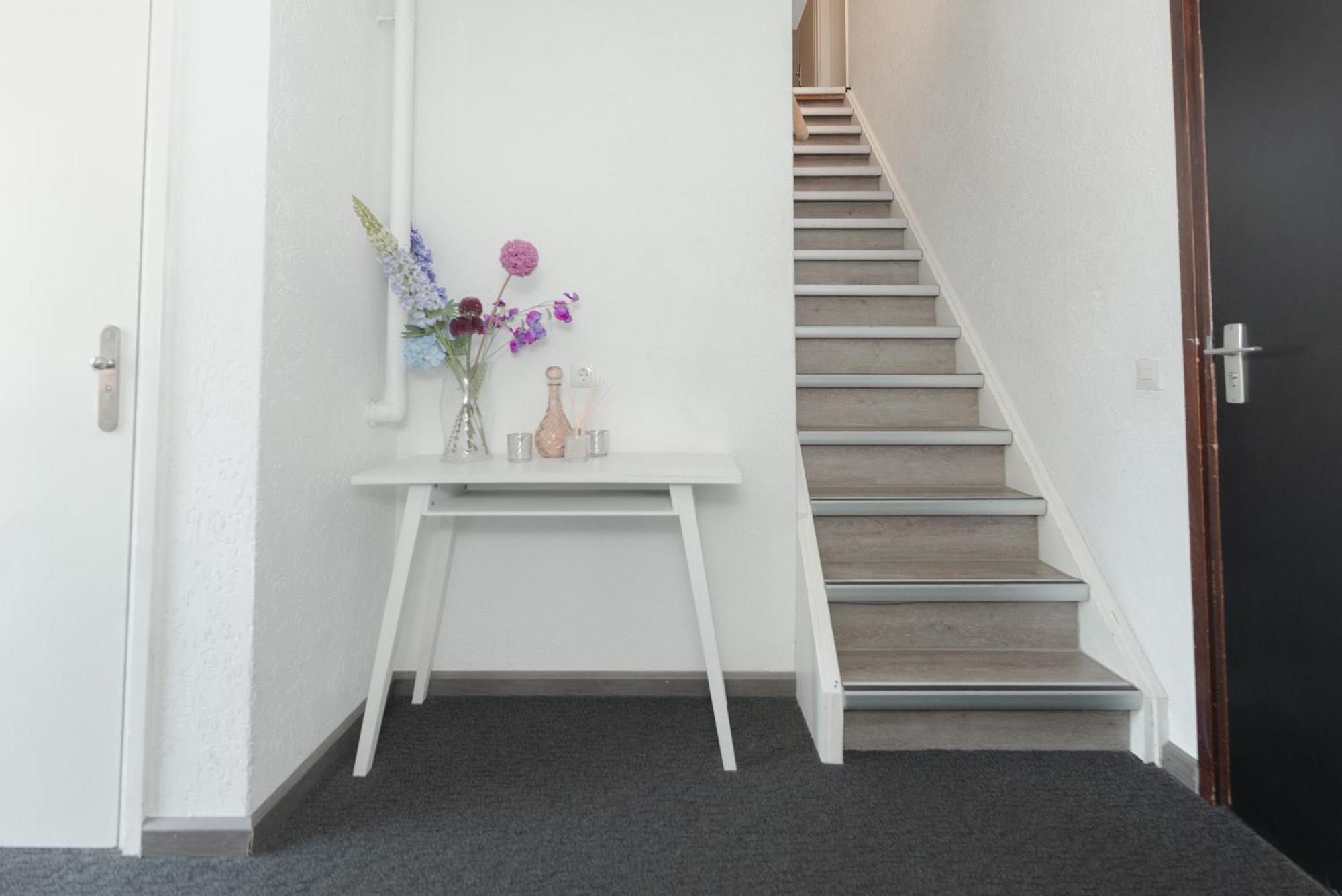 Hotel Boutique Herbergh Amsterdam Airport Free Parking Badhoevedorp